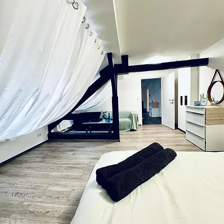 Spacious 2br & 1lr For 7p Peaceful Location Klosterneuburg